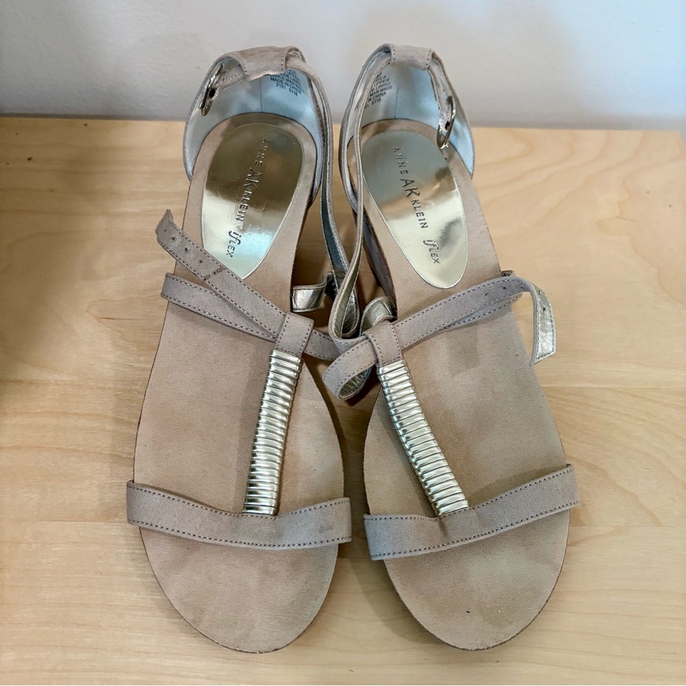 Anne Klein iFlex Jerica Nude Gold Beige T-Strap Wedge Heel Sandals